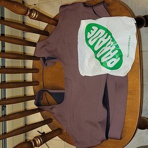 Parade sports bra 3+